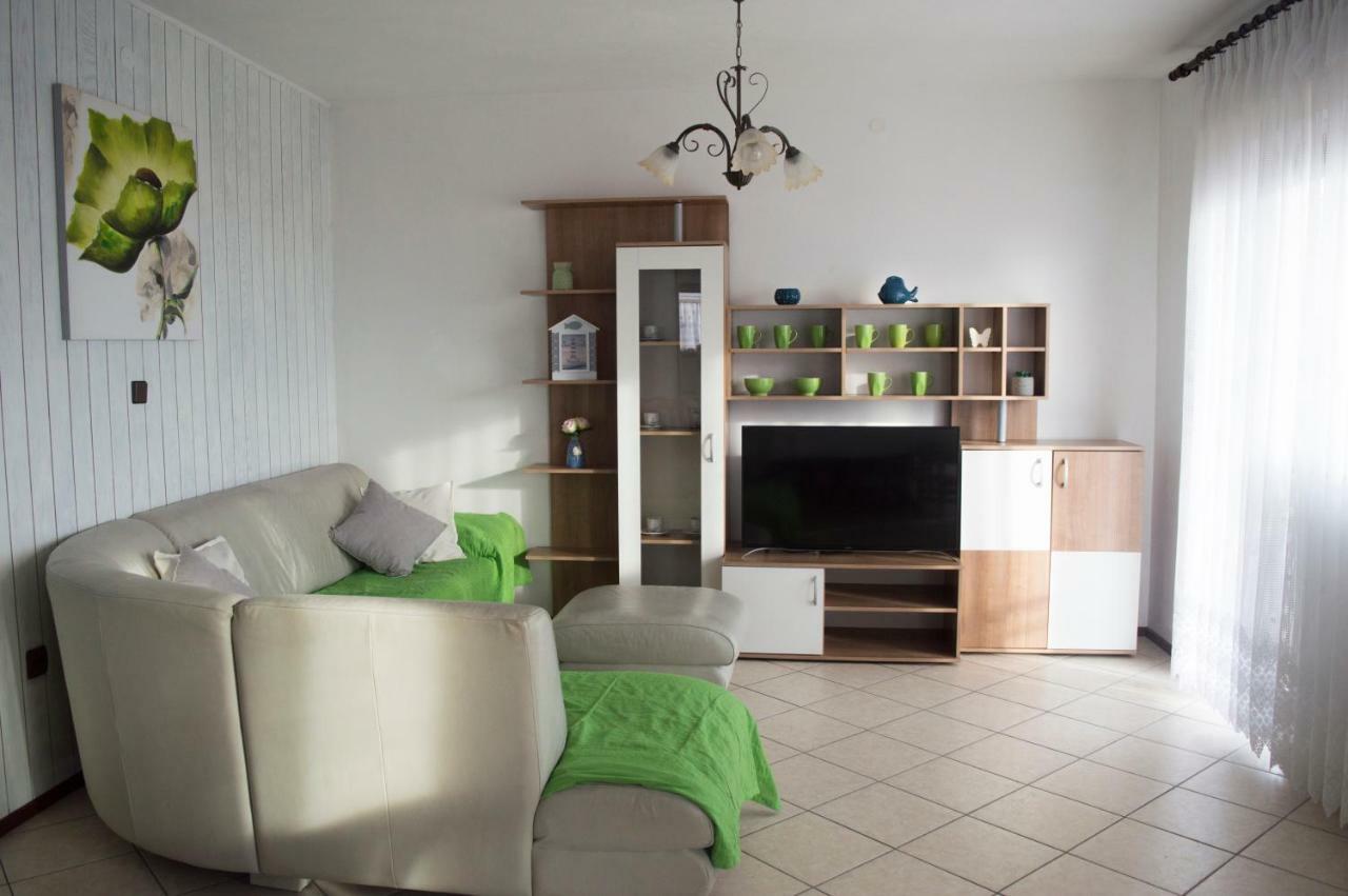 Apartments Vinka Podstrana Eksteriør billede